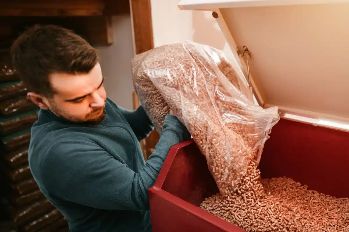 Machine à pellets bois : économisez en fabriquant vos propres granulés !