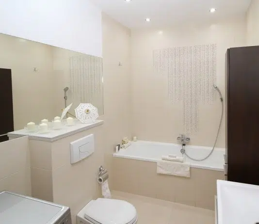 Comment réussir une rénovation de salle de bain avec design moderne ?